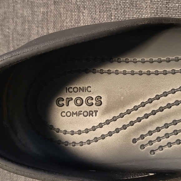 Crocs - Picture 2 of 6